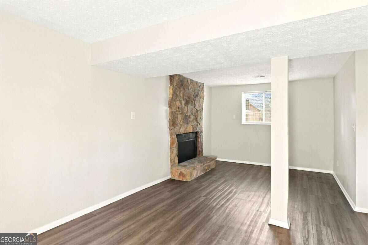 5131 Rockborough Trail Property Photo 10