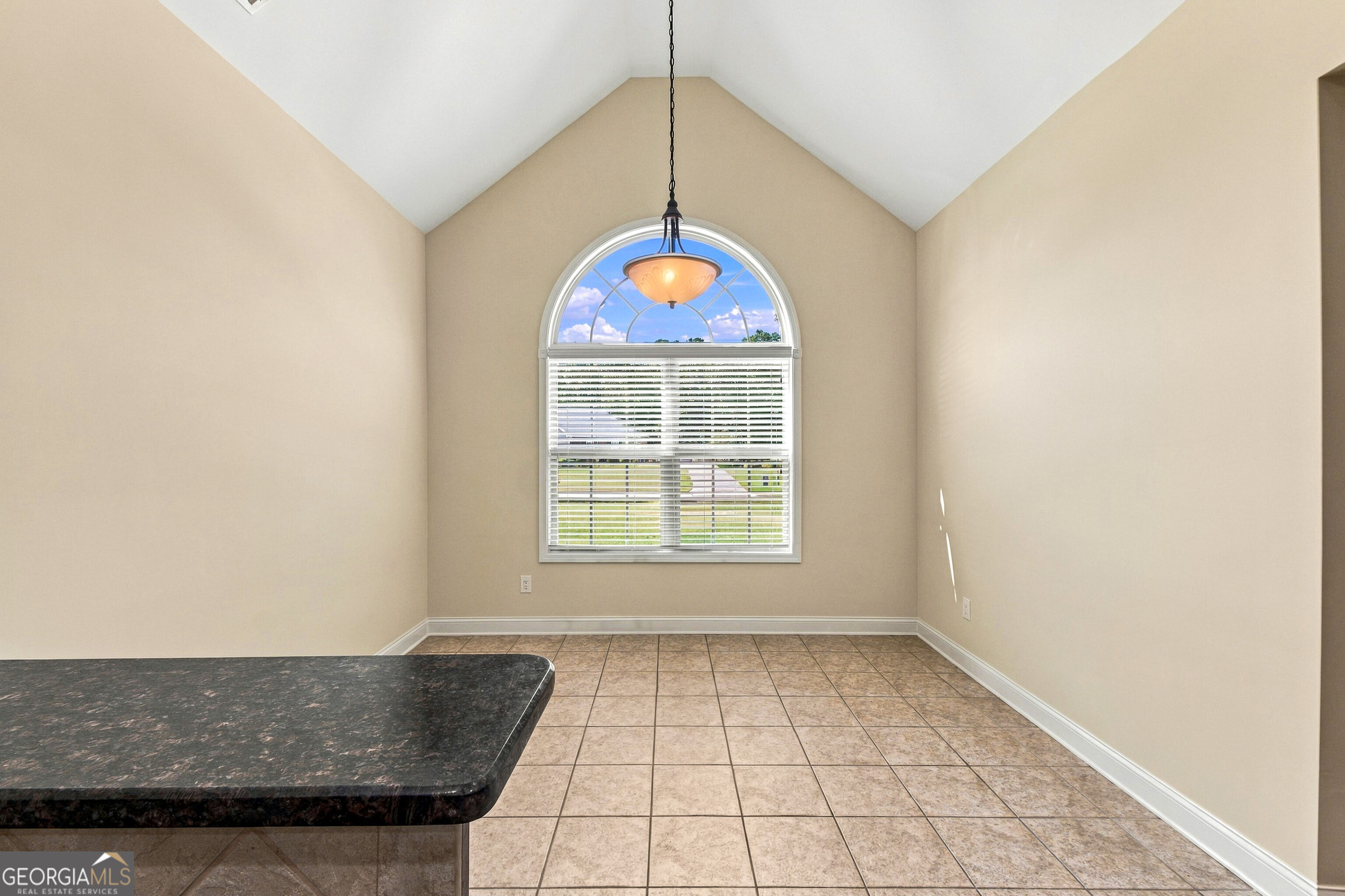 226 Hummingbird Court Property Photo 13