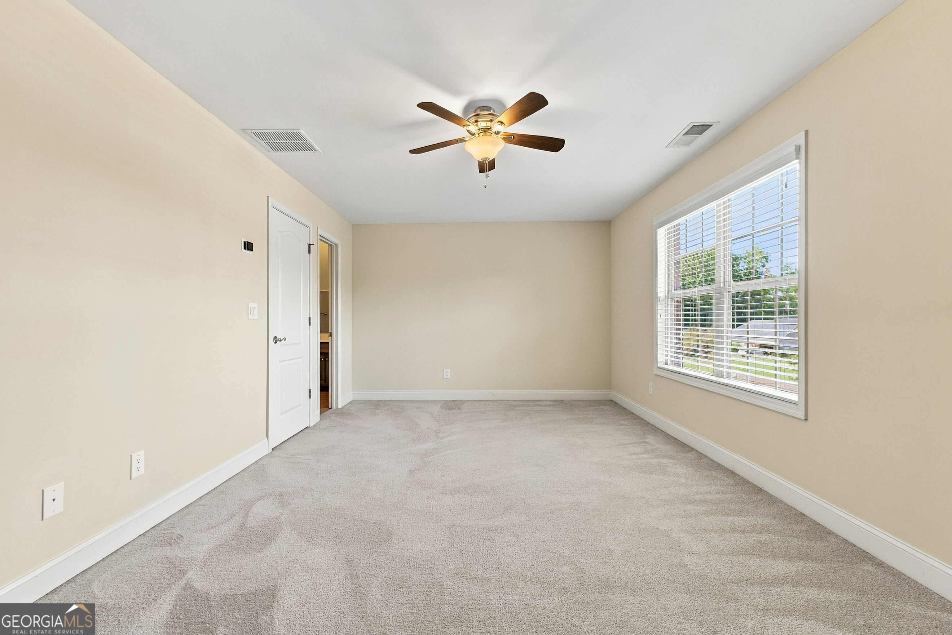 226 Hummingbird Court Property Photo 20