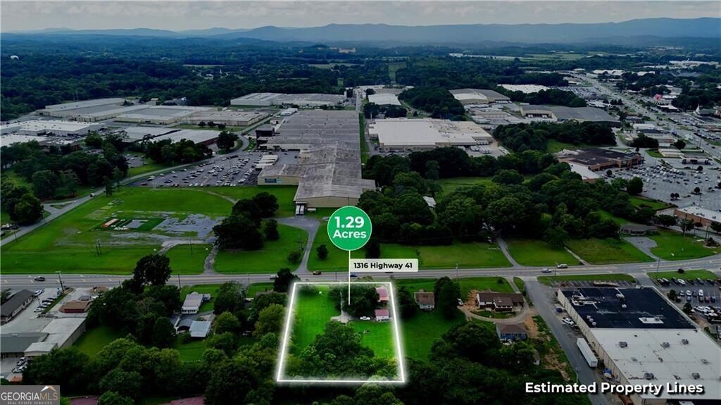 1316 Us 41 N Property Photo 3