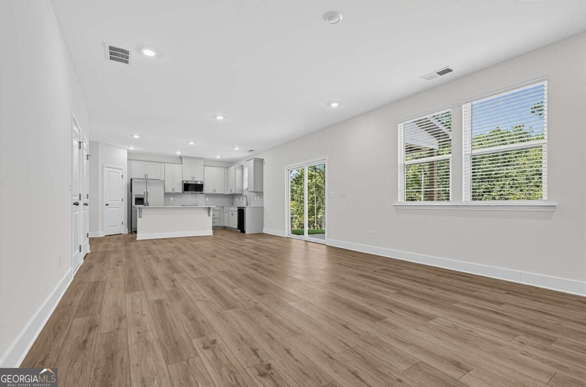 3864 Breton Cove Property Photo 5