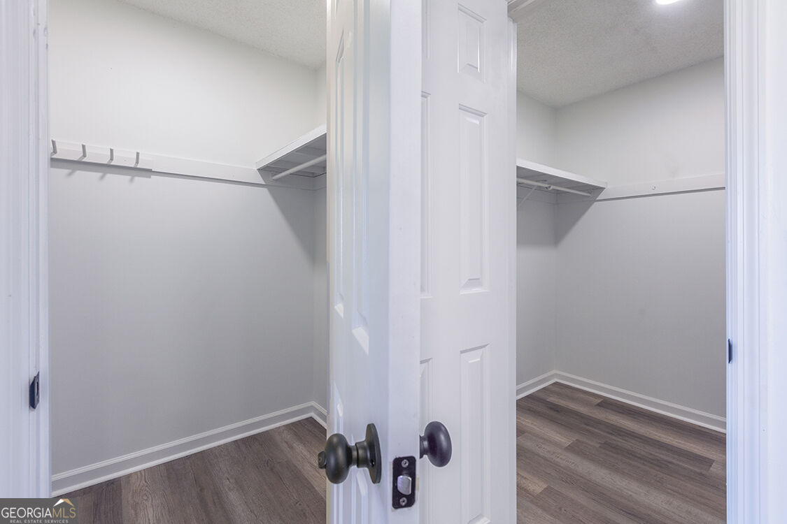 1230 Astondale Road Property Photo 25