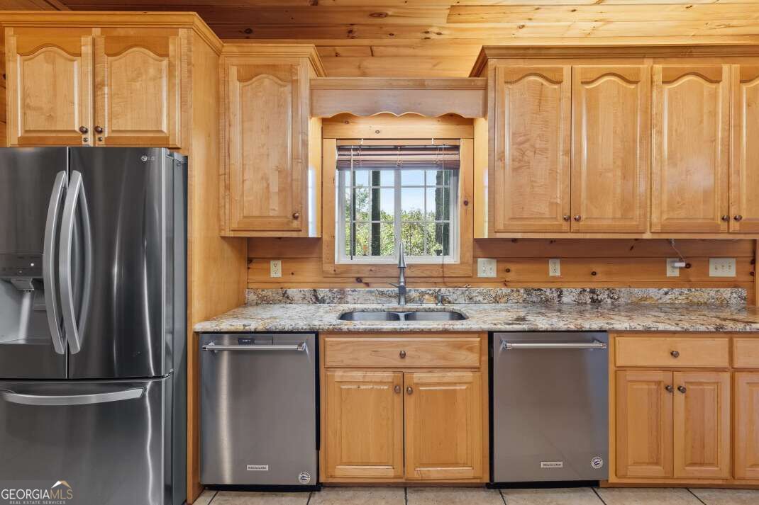 65 Knollwood Glen Property Photo 7