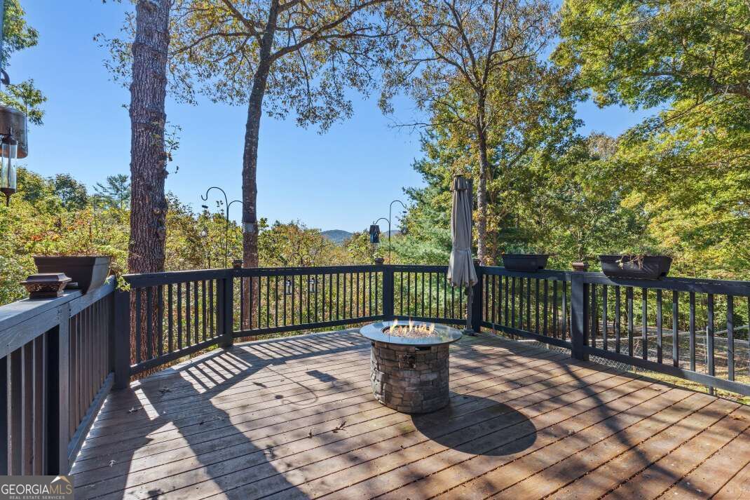65 Knollwood Glen Property Photo 14