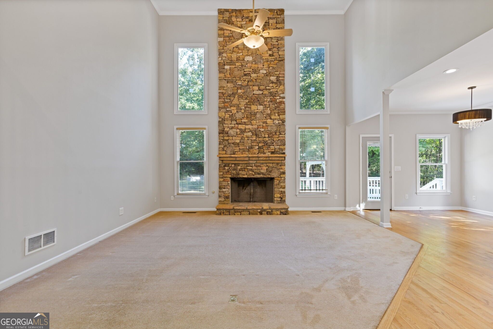 444 Brights Way Property Photo 9