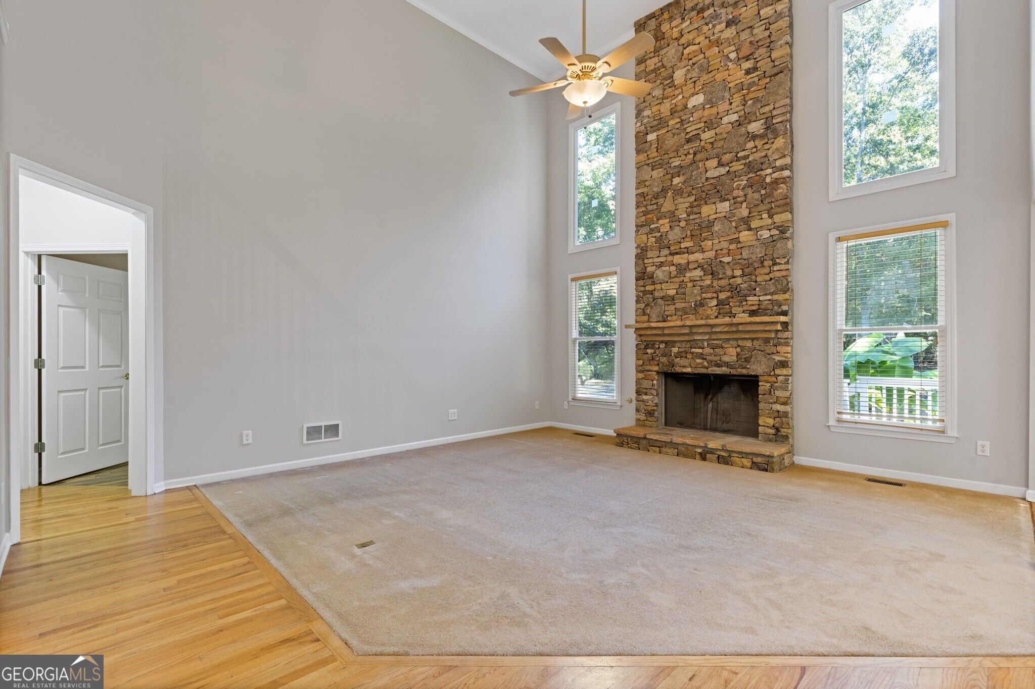444 Brights Way Property Photo 10