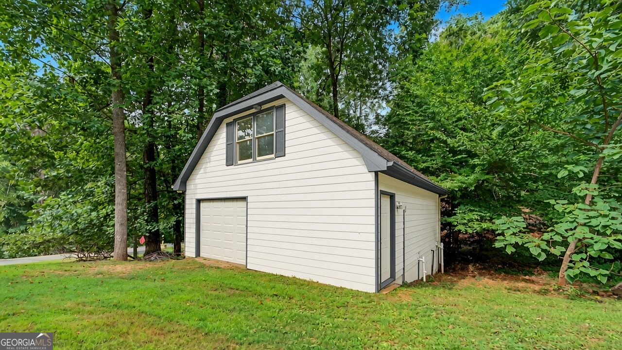 228 Nacoochee Drive Property Photo 8