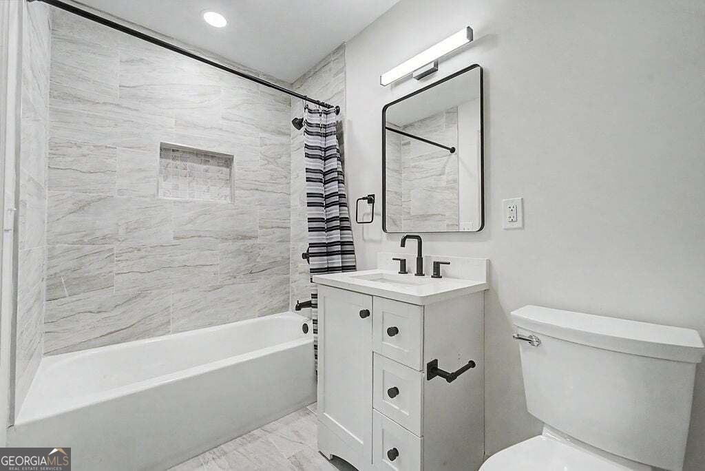 228 Nacoochee Drive Property Photo 33