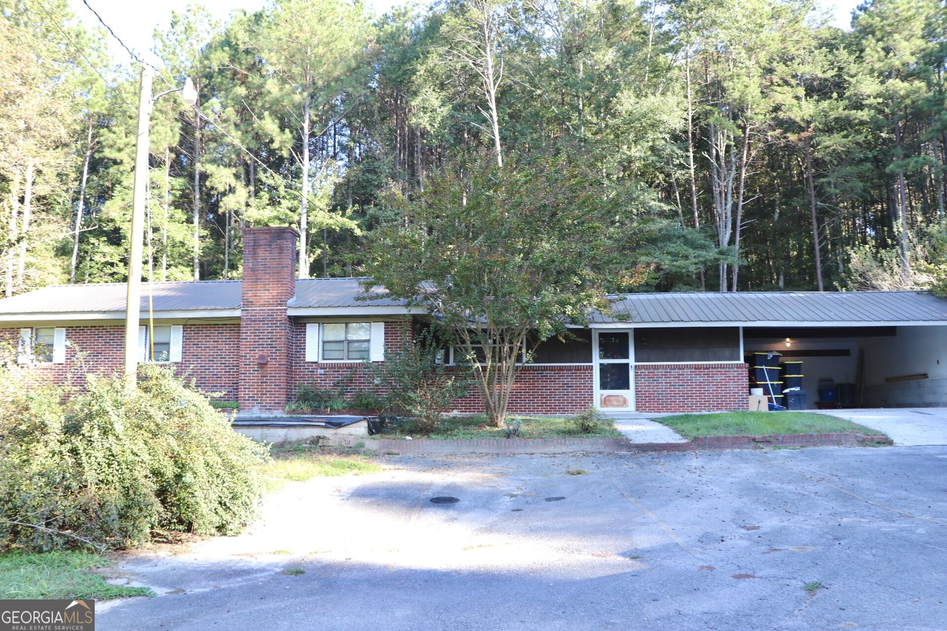 1055 Mountain View Road Property Photo 1