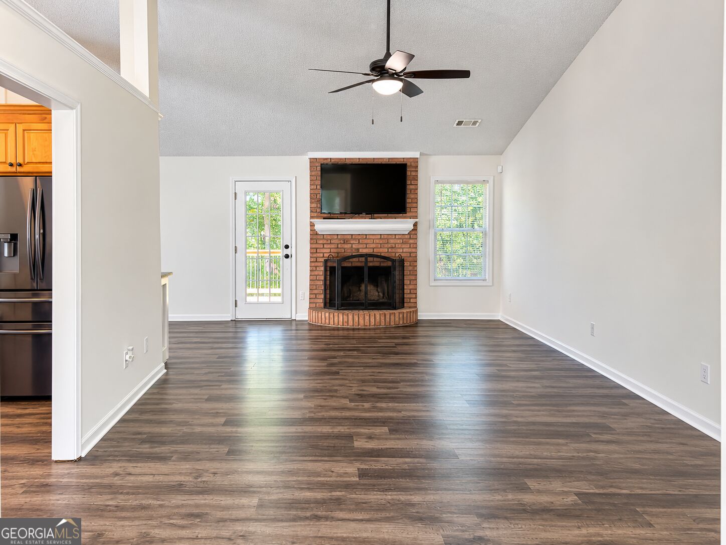 603 Mossy Trace Property Photo 3