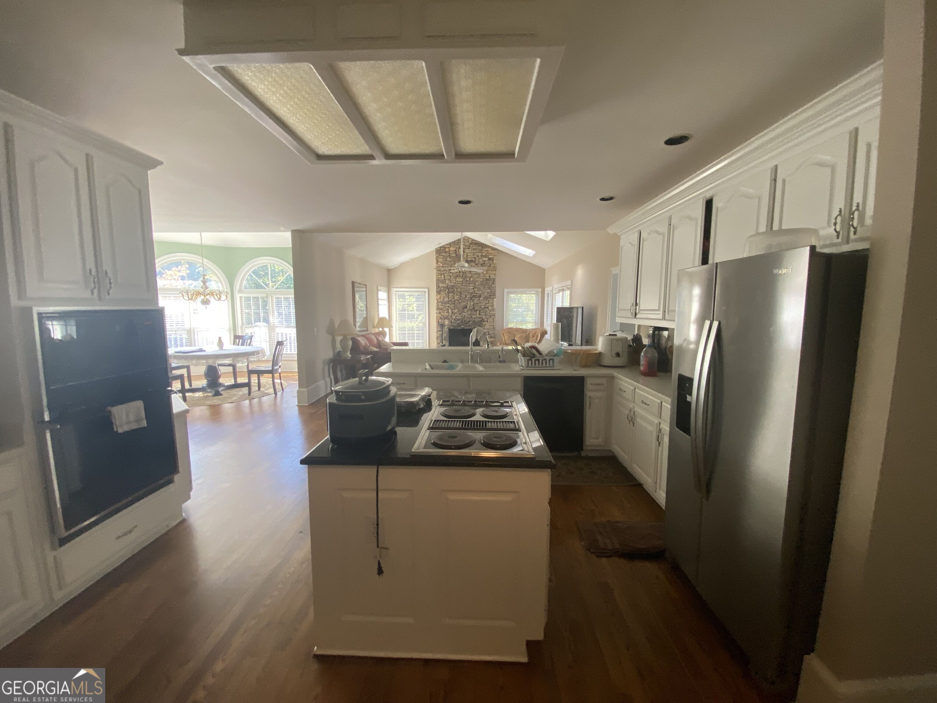 3520 Donegal Way Property Photo 11