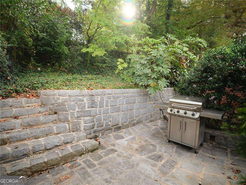 1933 Mclendon Avenue Ne # C Property Photo 16