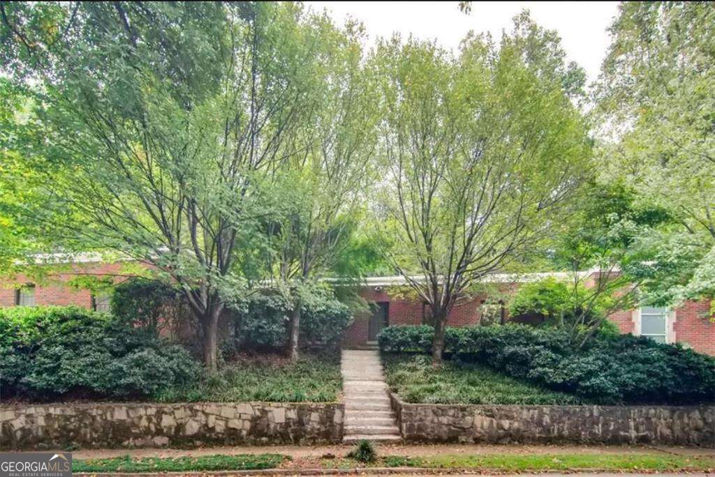 1933 Mclendon Avenue Ne # C Property Photo 17