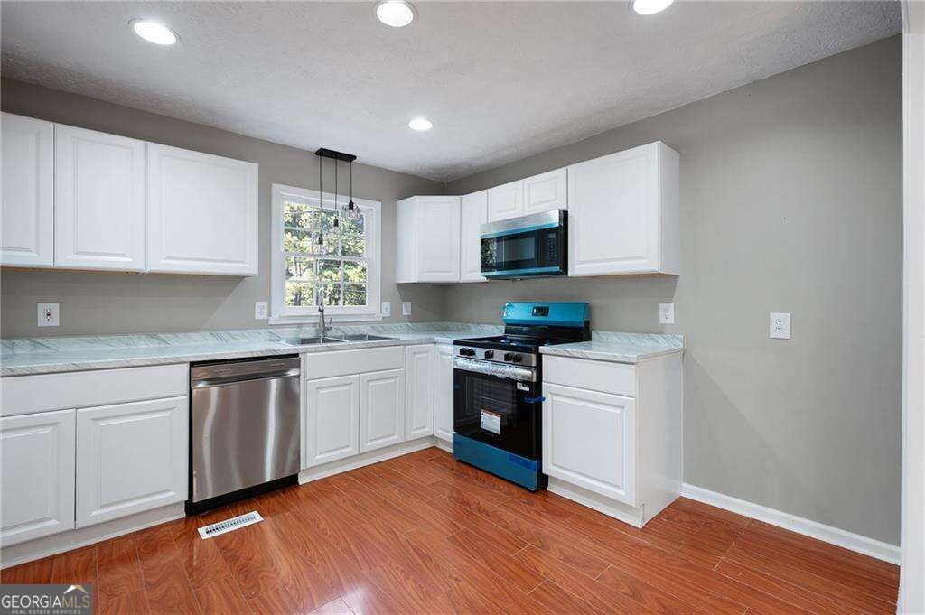 303 Old Farm Road Property Photo 14