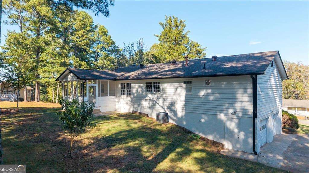 303 Old Farm Road Property Photo 28