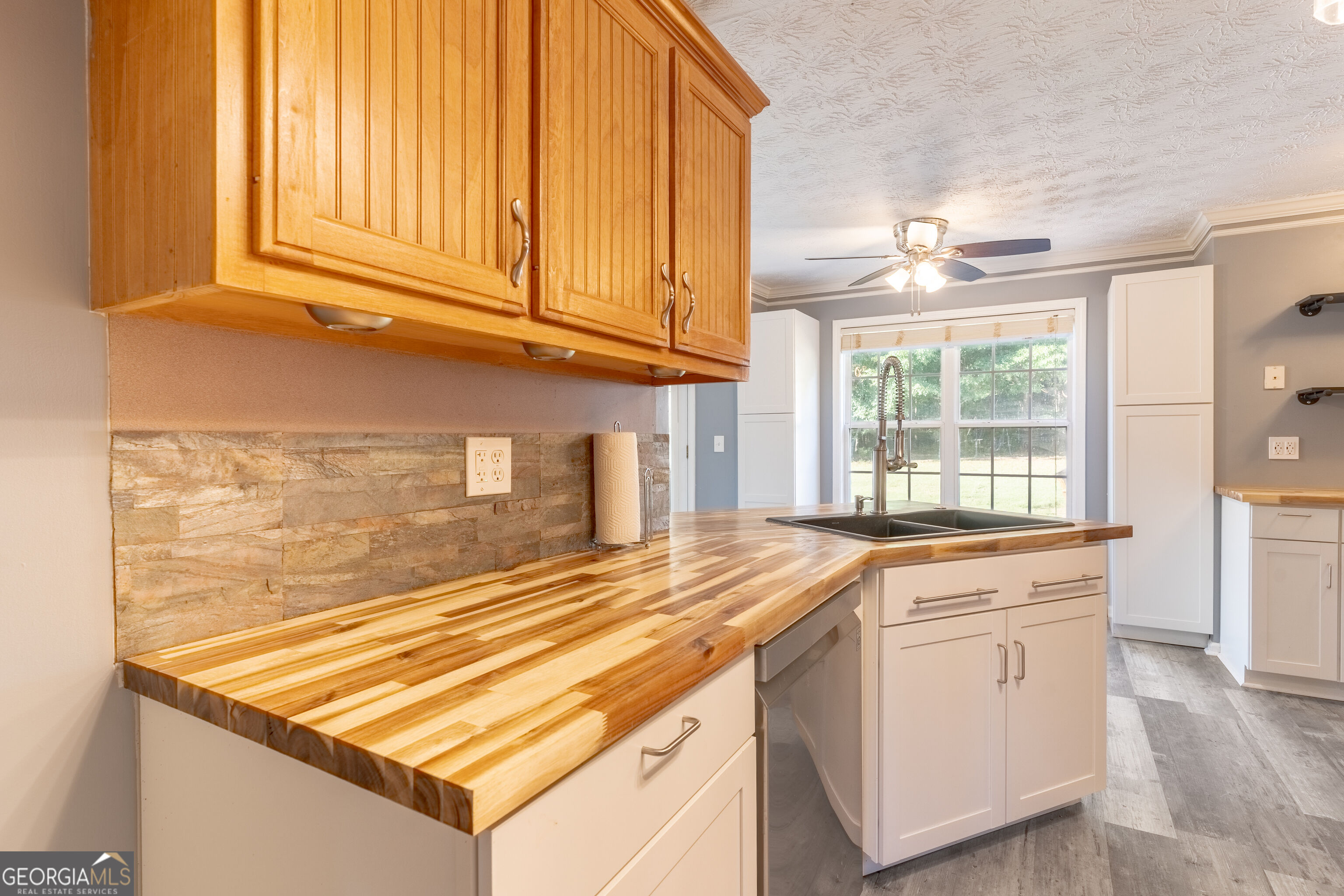 160 Stewart Hollow Lane Property Photo 8