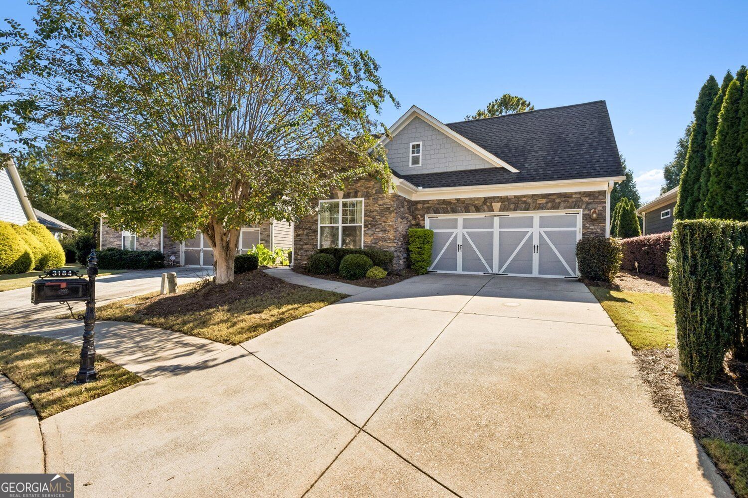 3184 SW Willow Creek Drive SW Property Photo 1