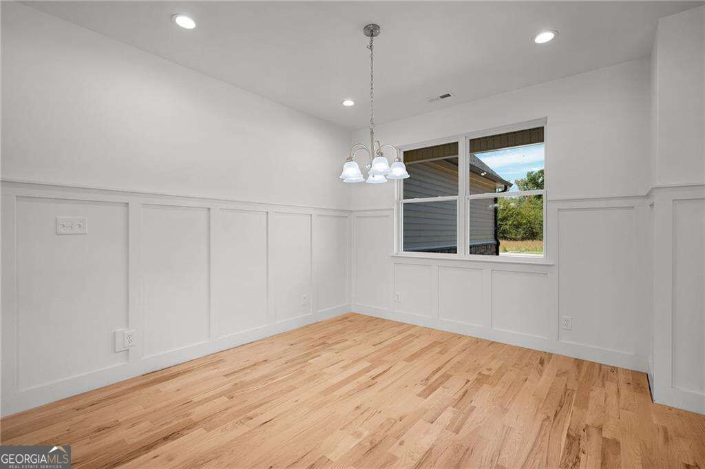 316 Larkspur Drive Sw Property Photo 10