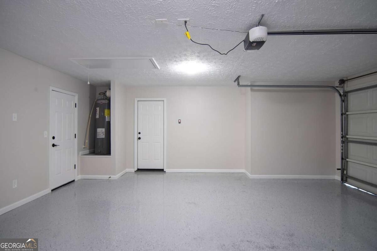 2460 Ashwood Way Property Photo 12