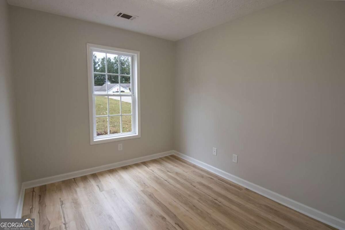 2460 Ashwood Way Property Photo 14