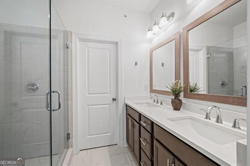 405 Olmstead Way Property Photo 22