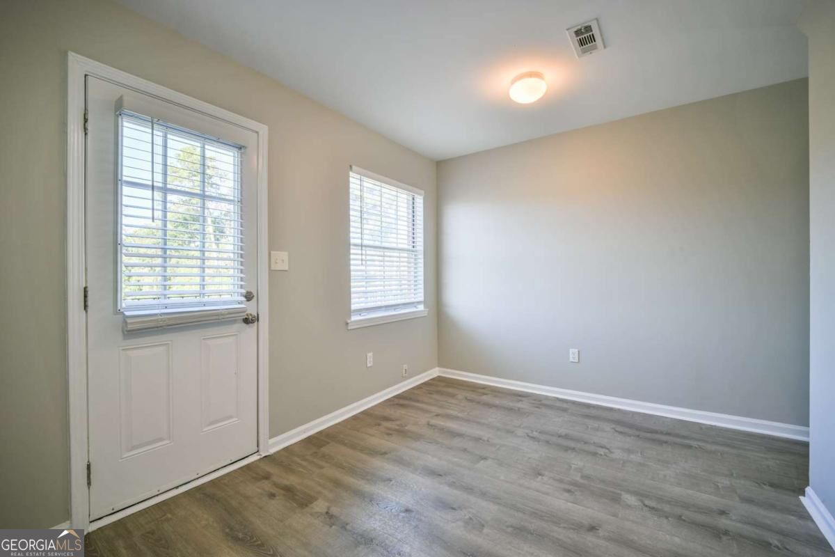 2165 Milledge Avenue # E6 Property Photo 11
