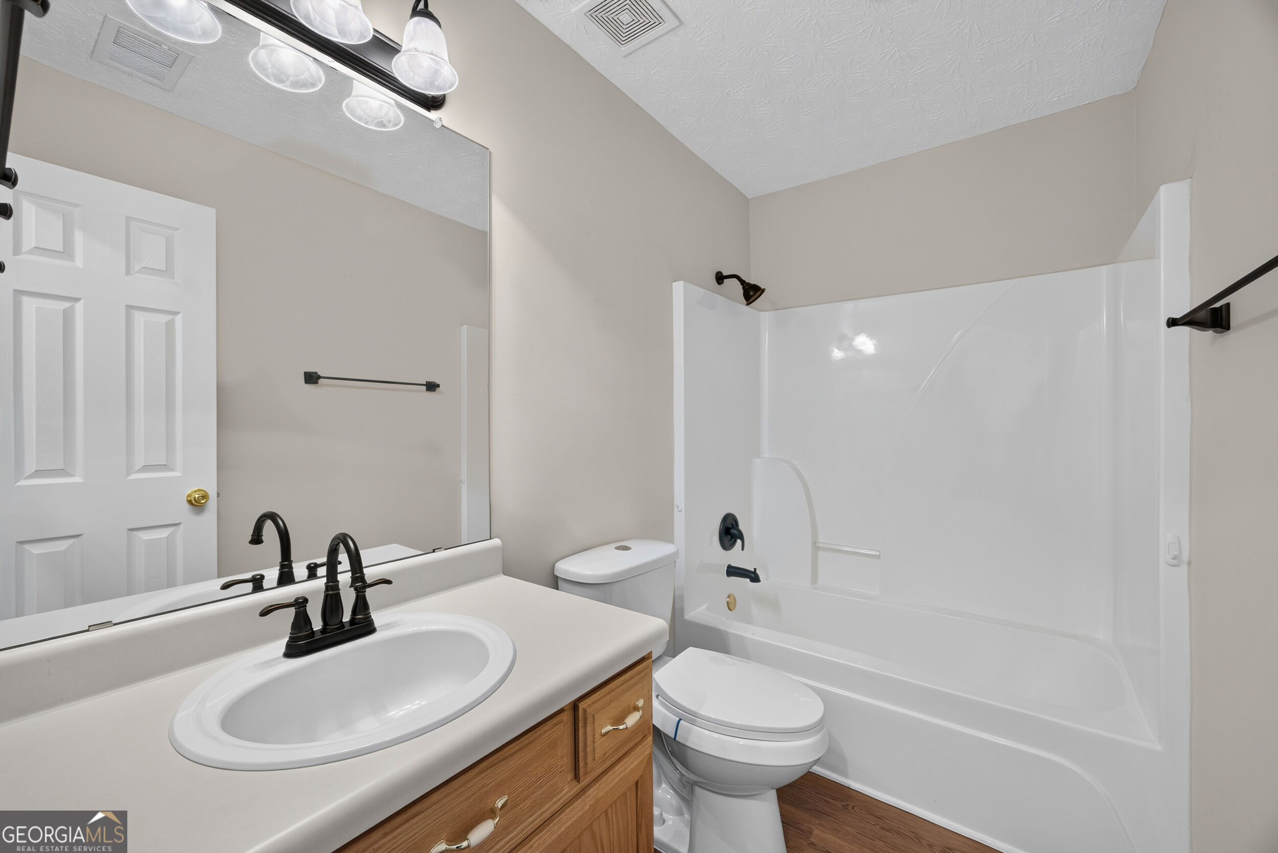 3794 Parnell Way Property Photo 5