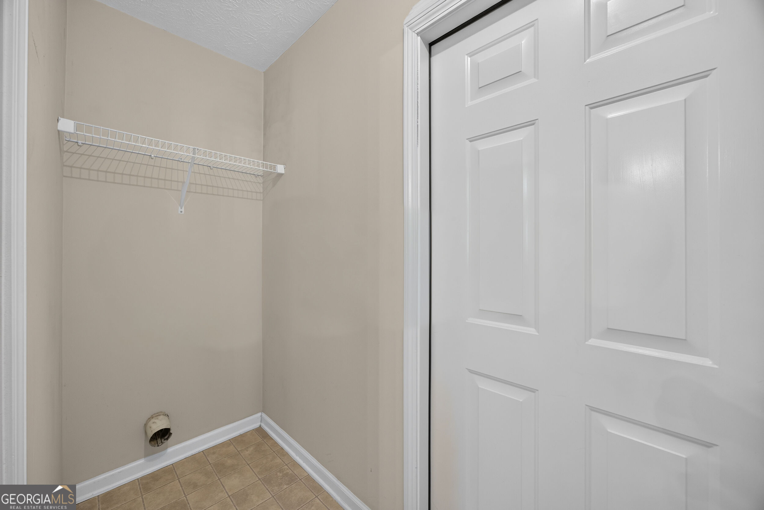 3794 Parnell Way Property Photo 6