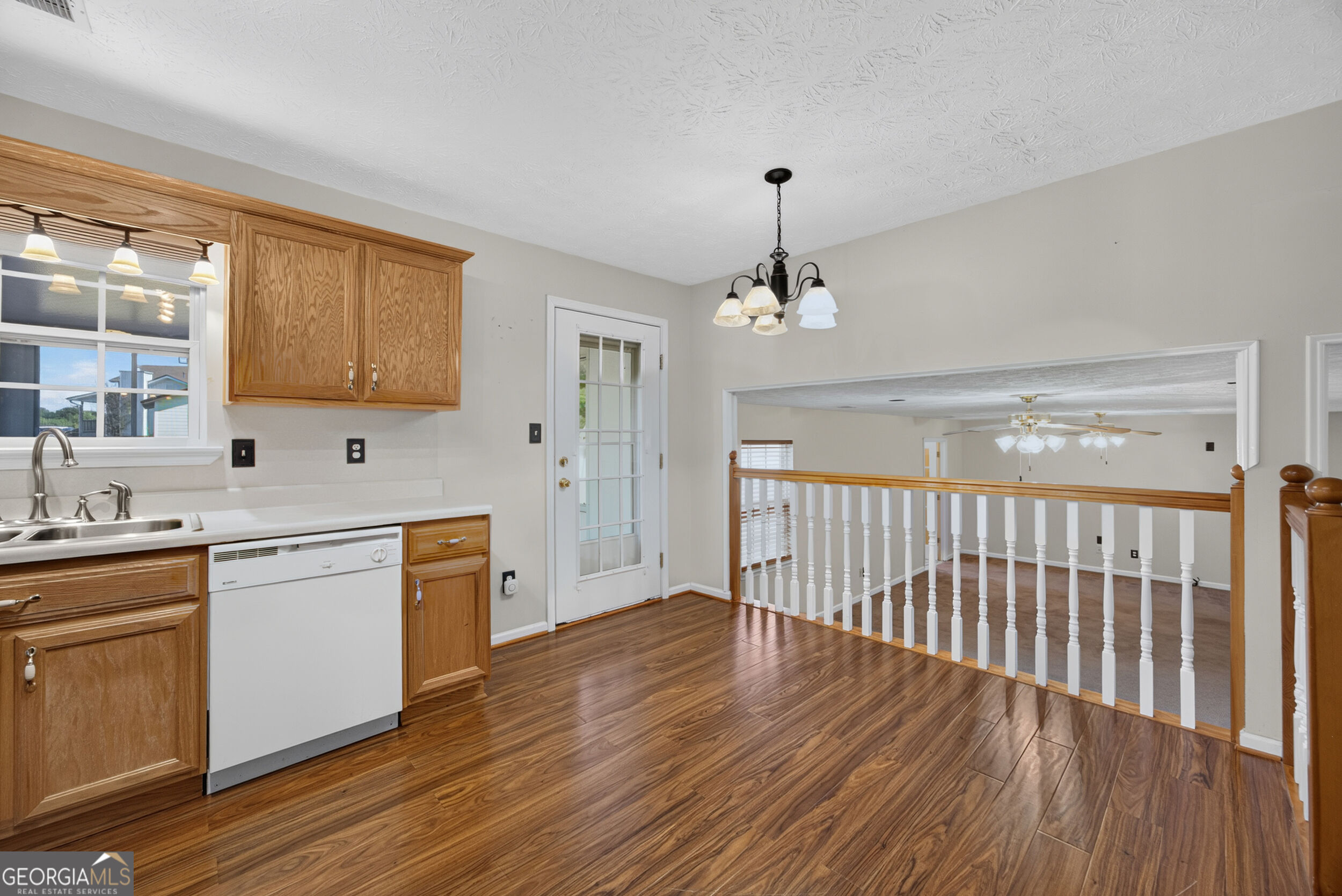 3794 Parnell Way Property Photo 11