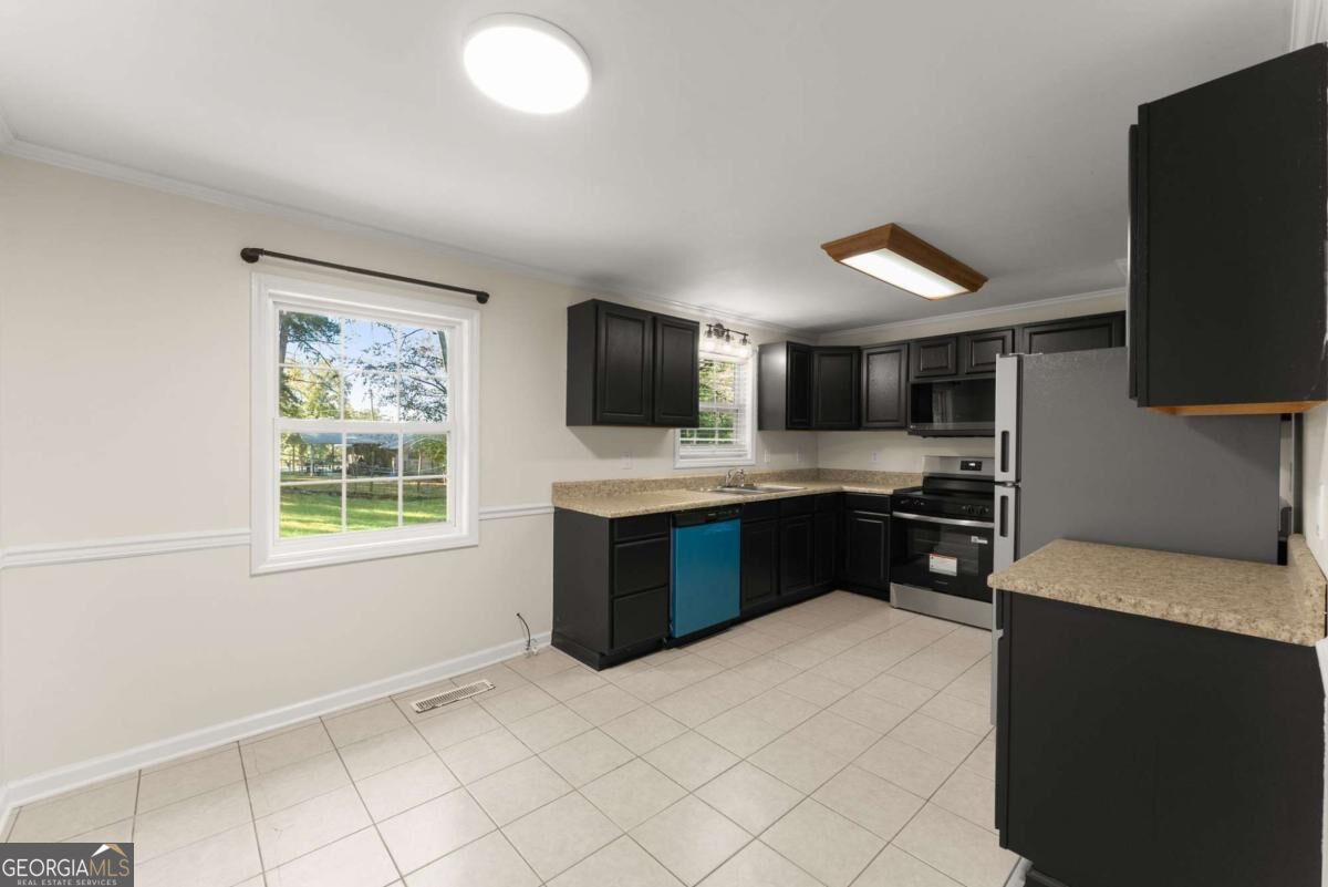 3027 Thrasher Drive Property Photo 11