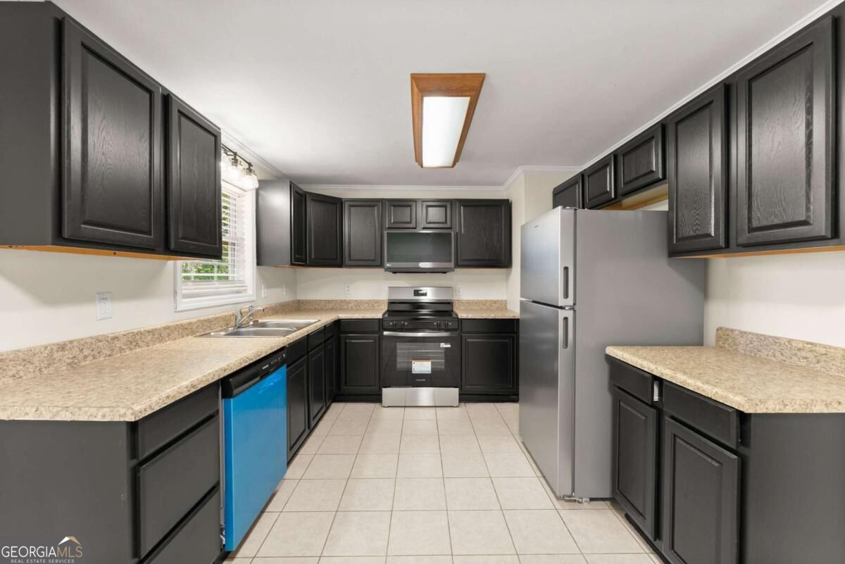 3027 Thrasher Drive Property Photo 13