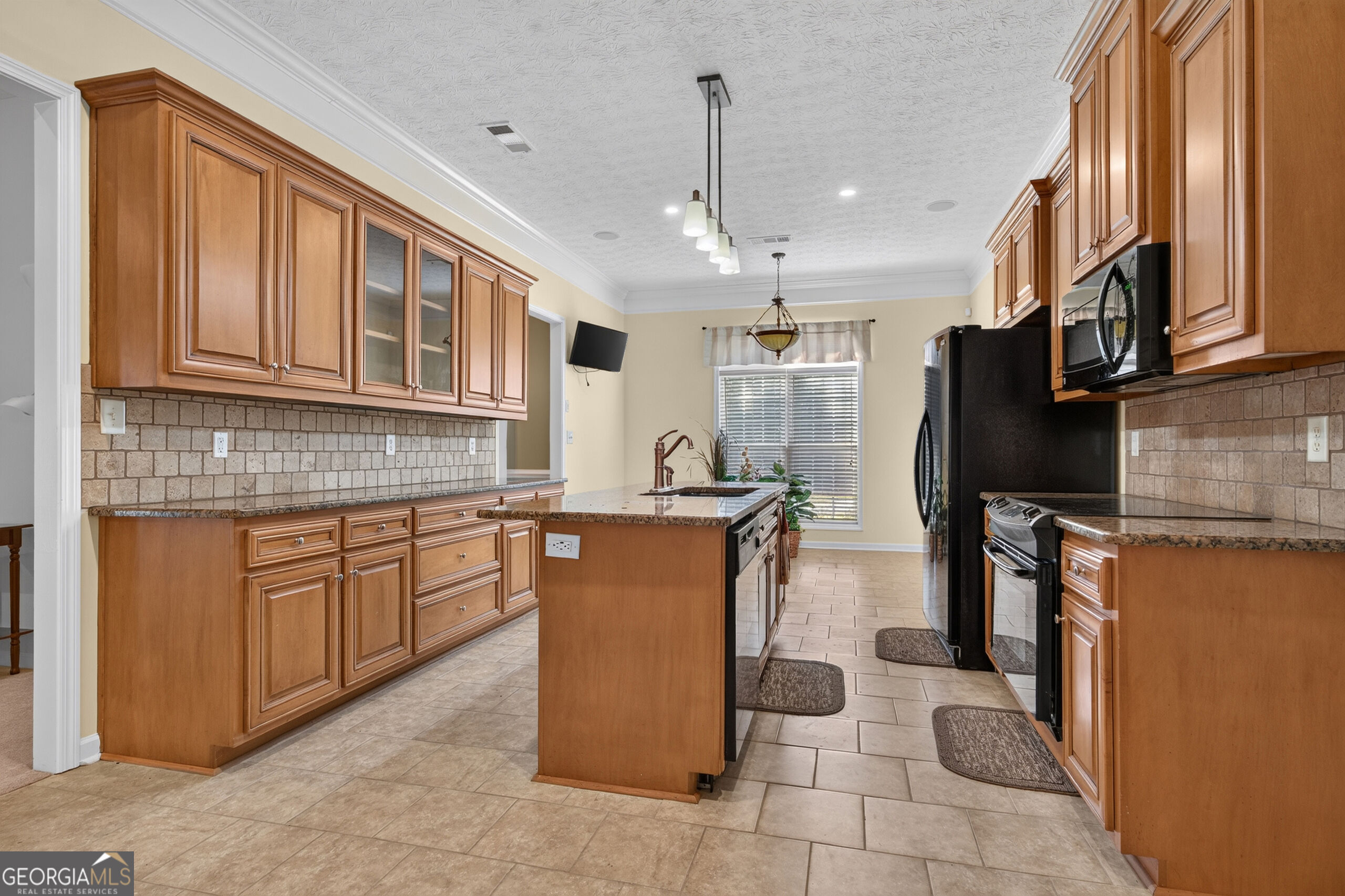 6502 Yellowstone Way Property Photo 10