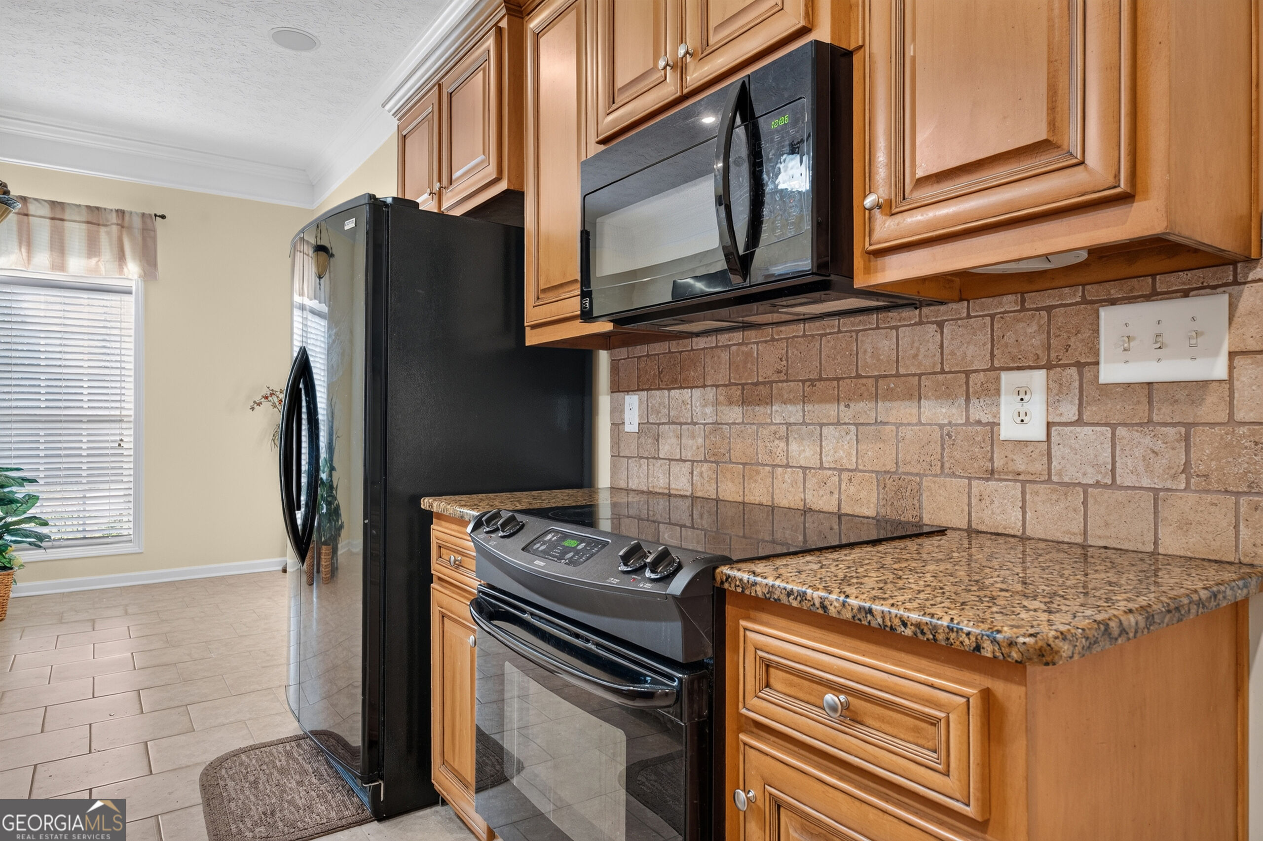 6502 Yellowstone Way Property Photo 14