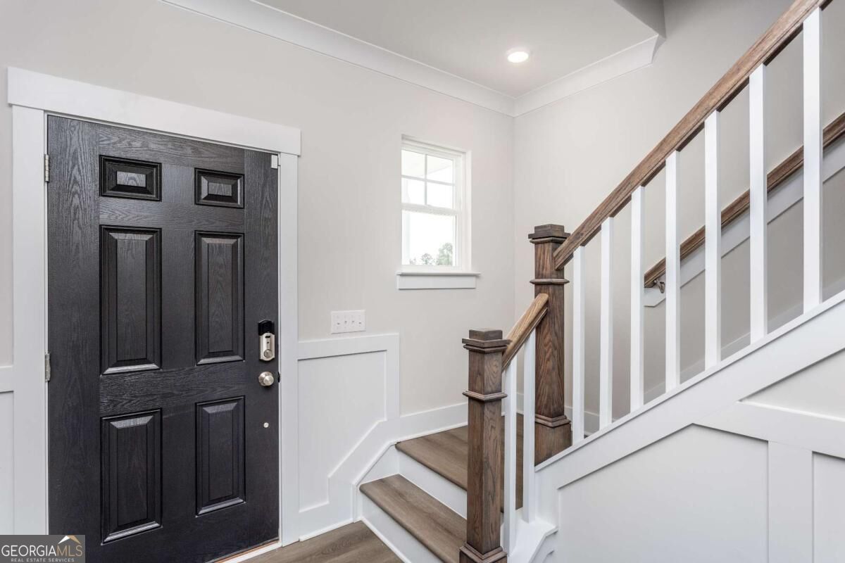 310 Ivy Brook Court Property Photo 10