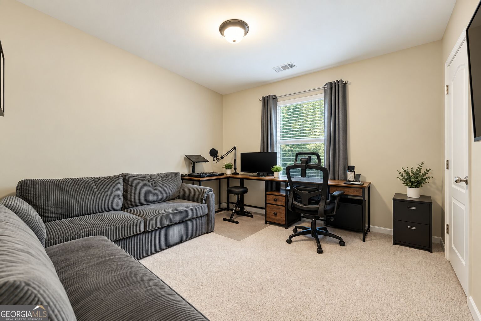 7519 Stone Creek Path Property Photo 15
