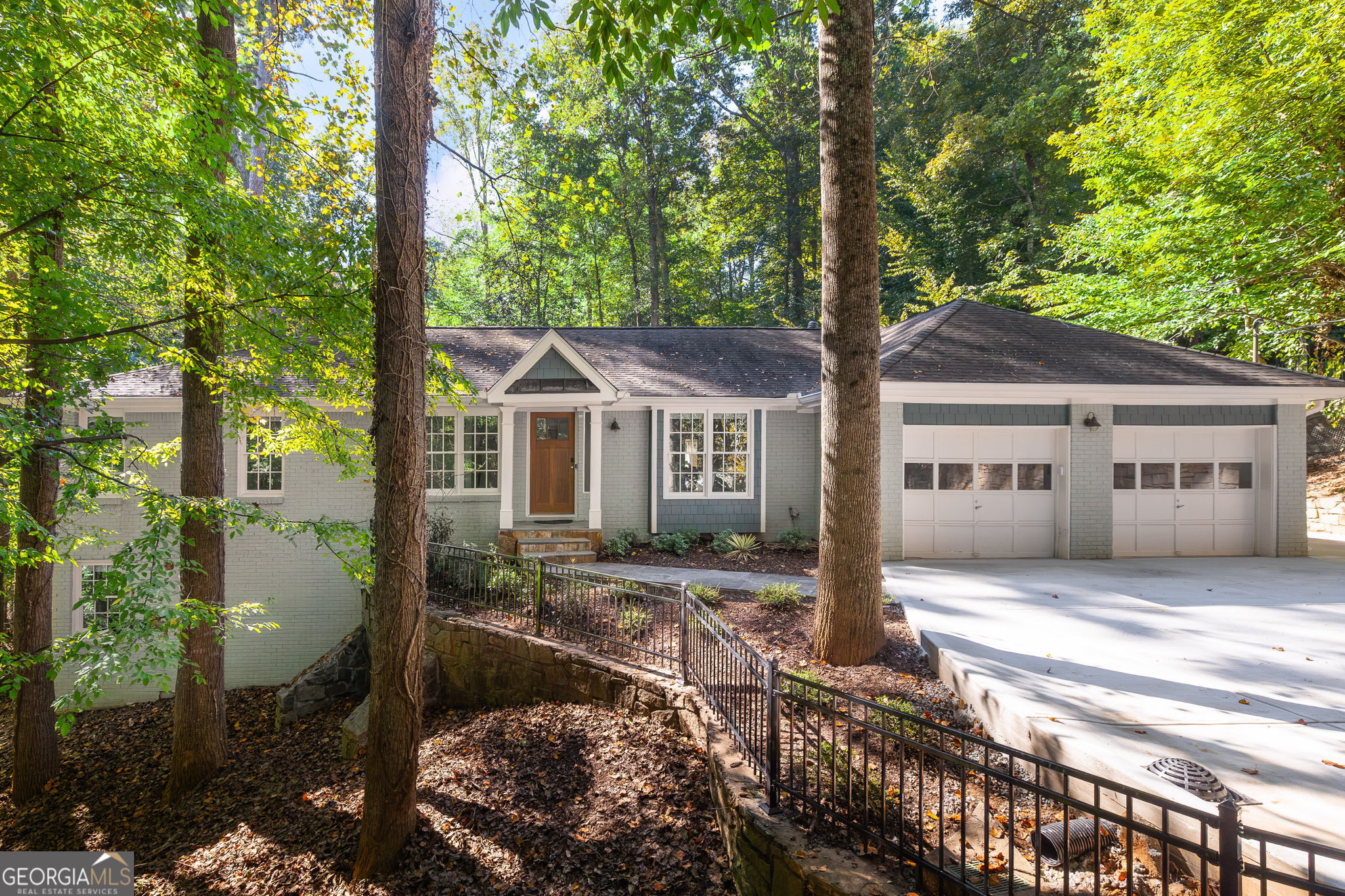 415 Forest Hills Drive