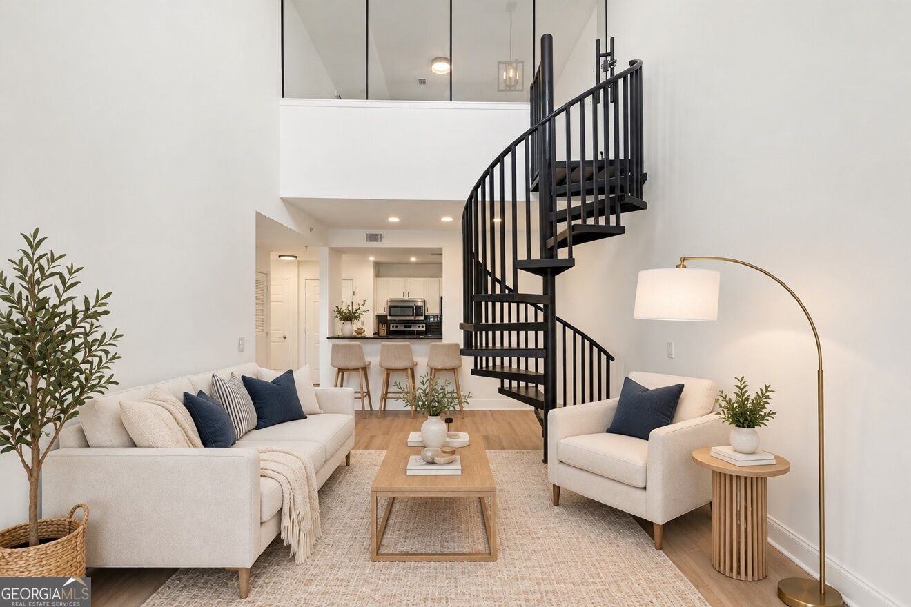 1075 Peachtree Walk Ne # A517 Property Photo 1
