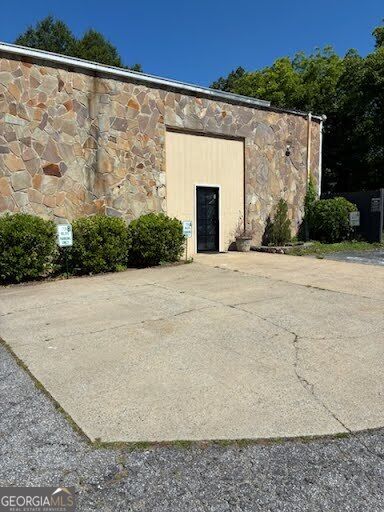 784 Second Street Property Photo 3