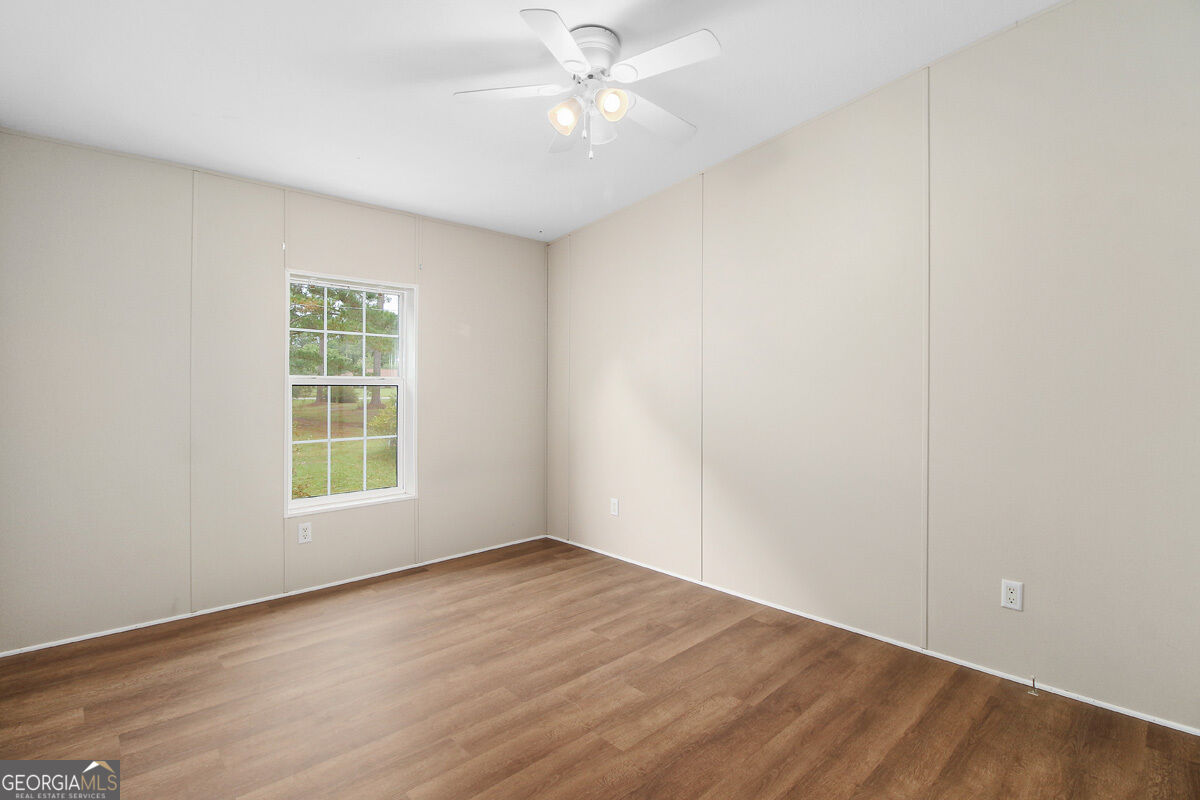 123 Maple Drive Property Photo 37