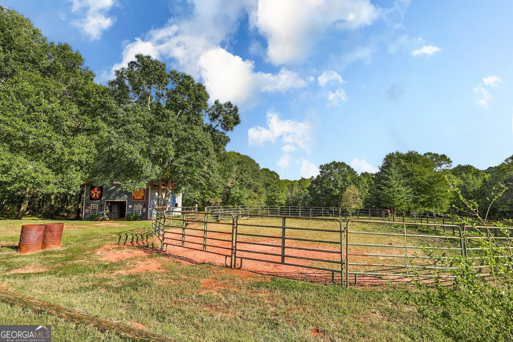 2459 Bear Creek Road Property Photo 5