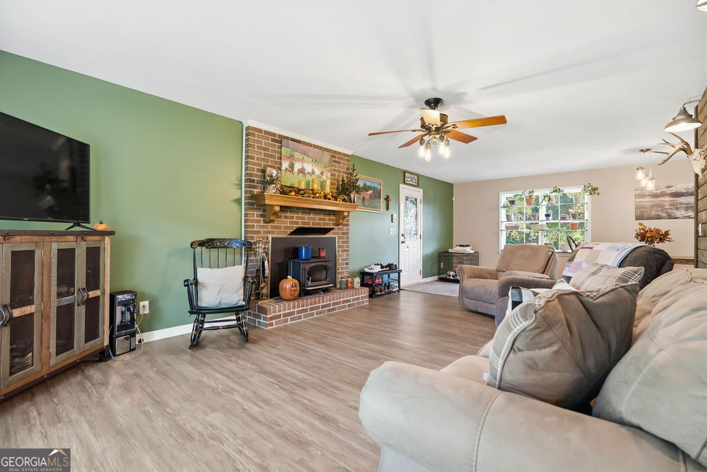 2459 Bear Creek Road Property Photo 12