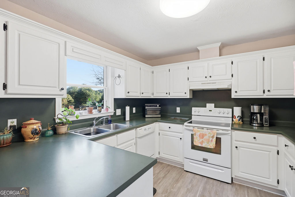 2459 Bear Creek Road Property Photo 15