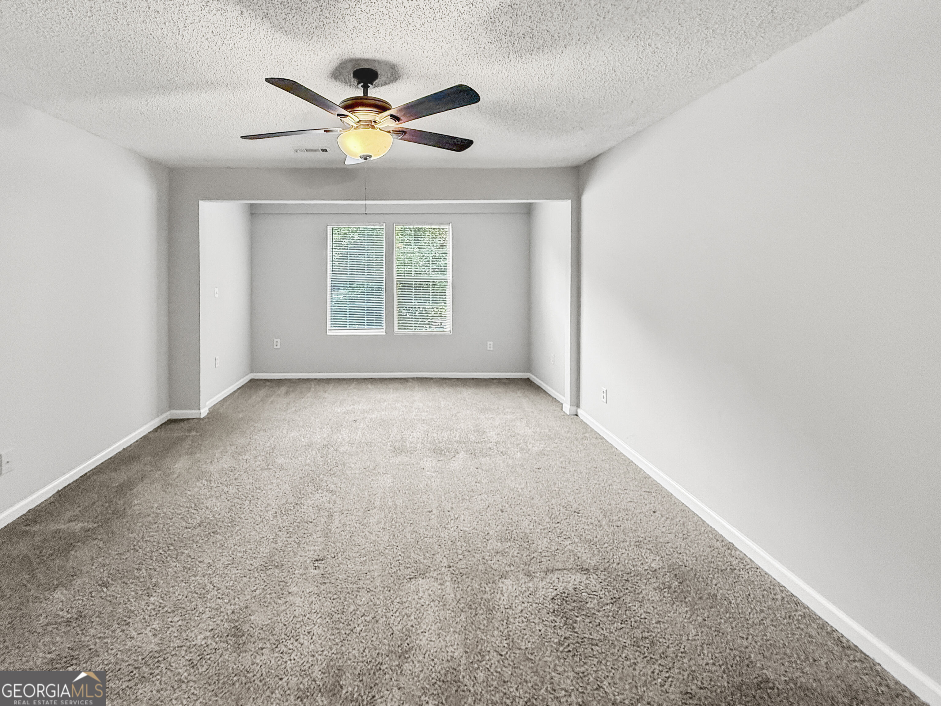 10867 Knotty Pine Place Property Photo 7