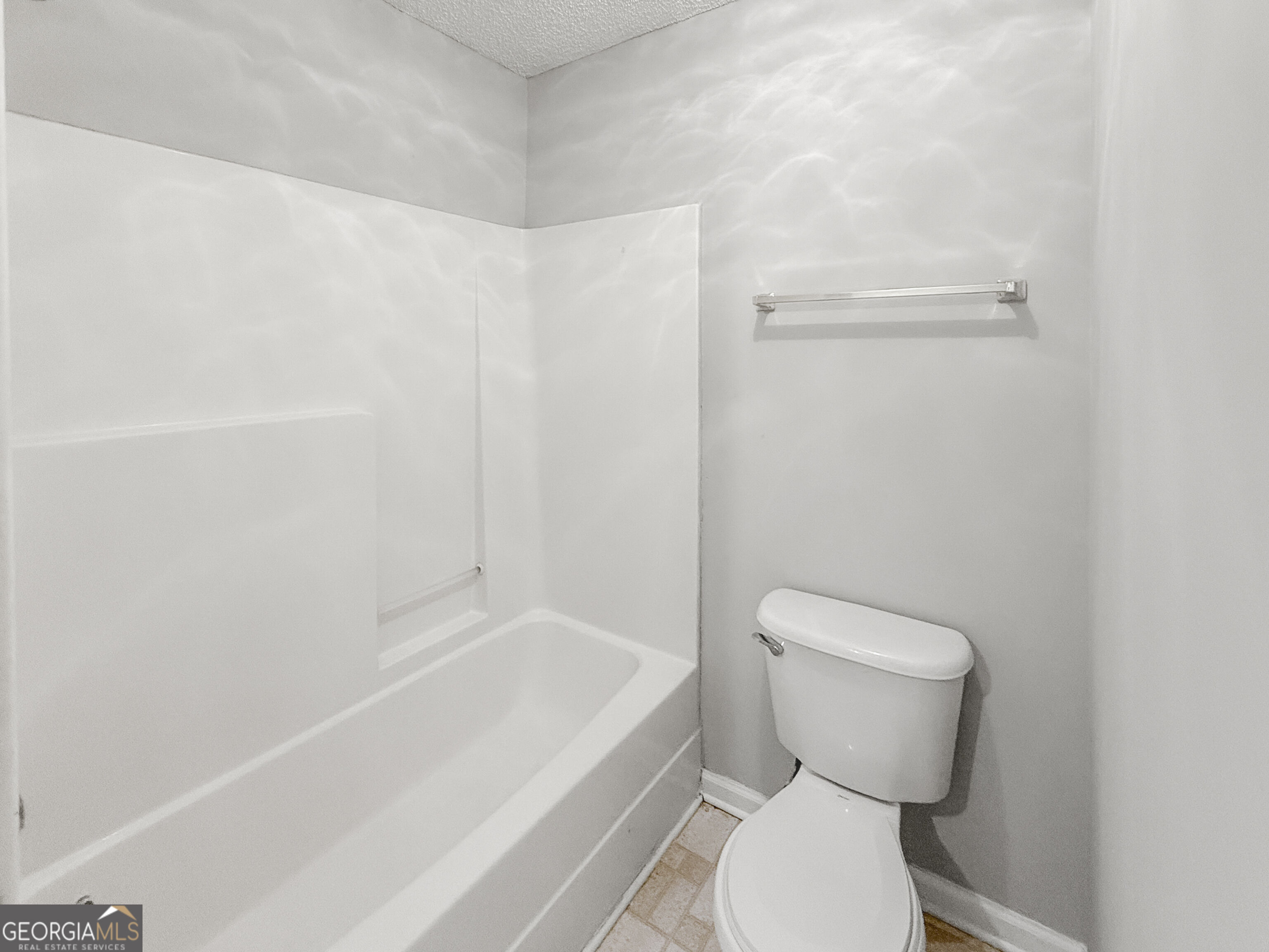 10867 Knotty Pine Place Property Photo 14
