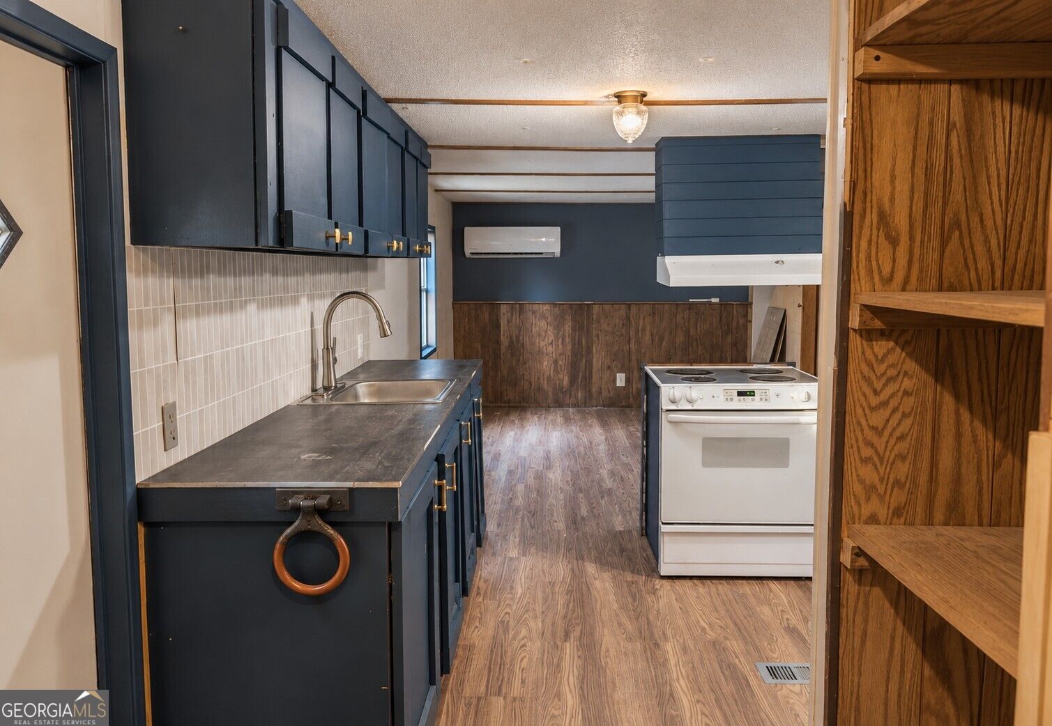 462 Avant Road Property Photo 12