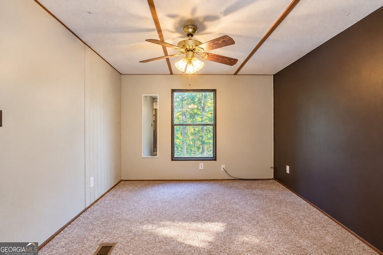 462 Avant Road Property Photo 16
