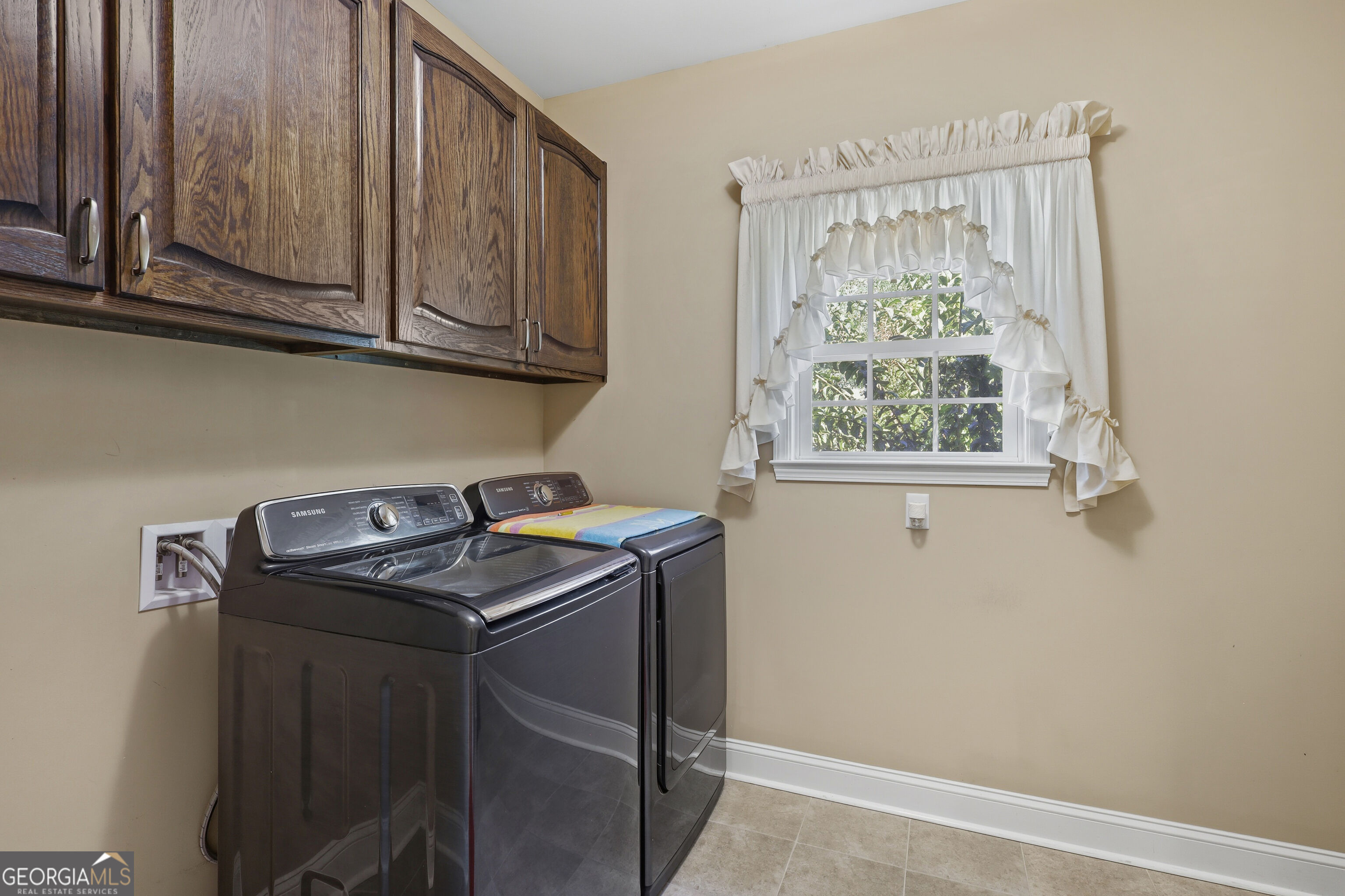 255 Rogers Circle Property Photo 21