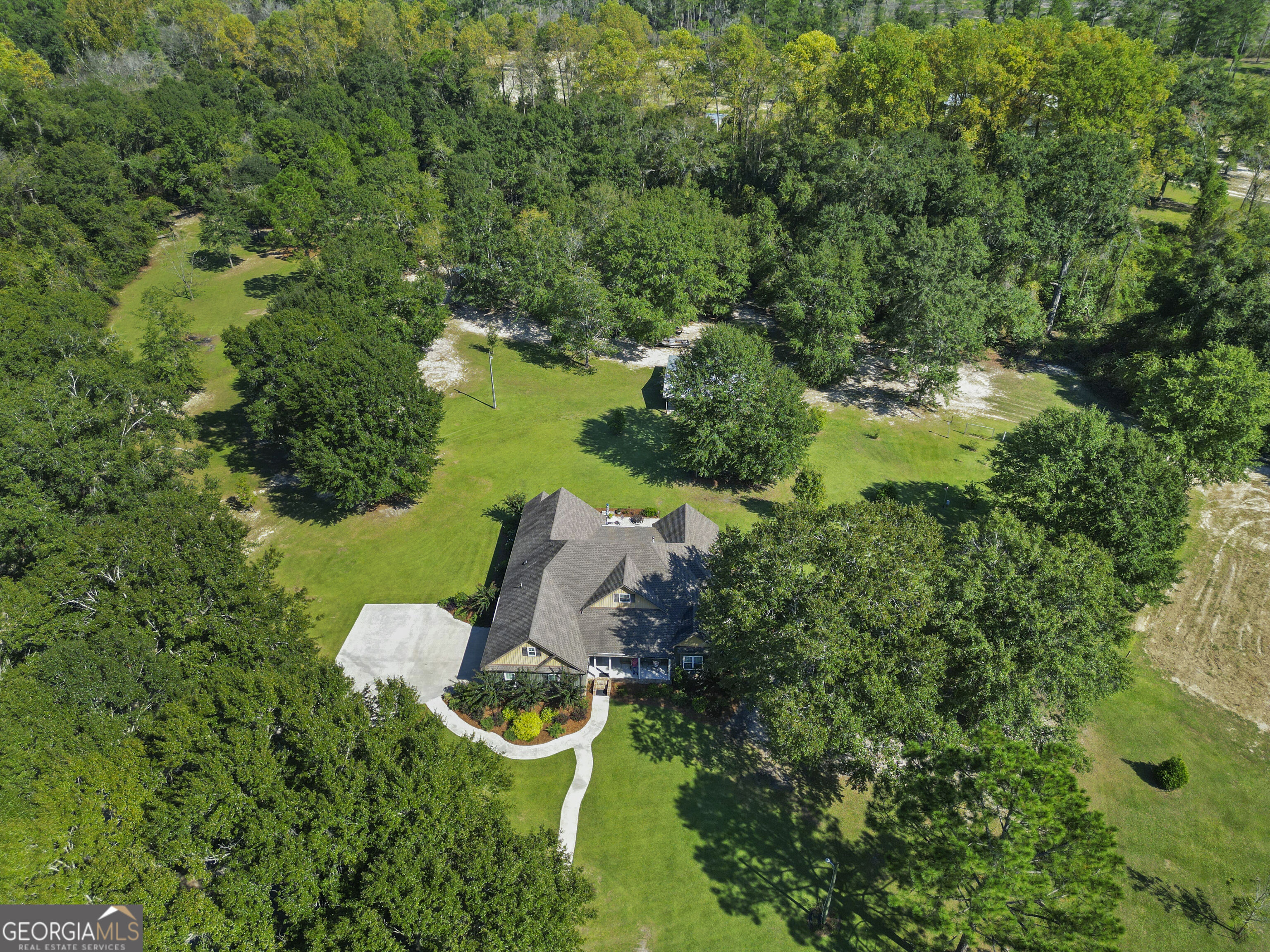 255 Rogers Circle Property Photo 35