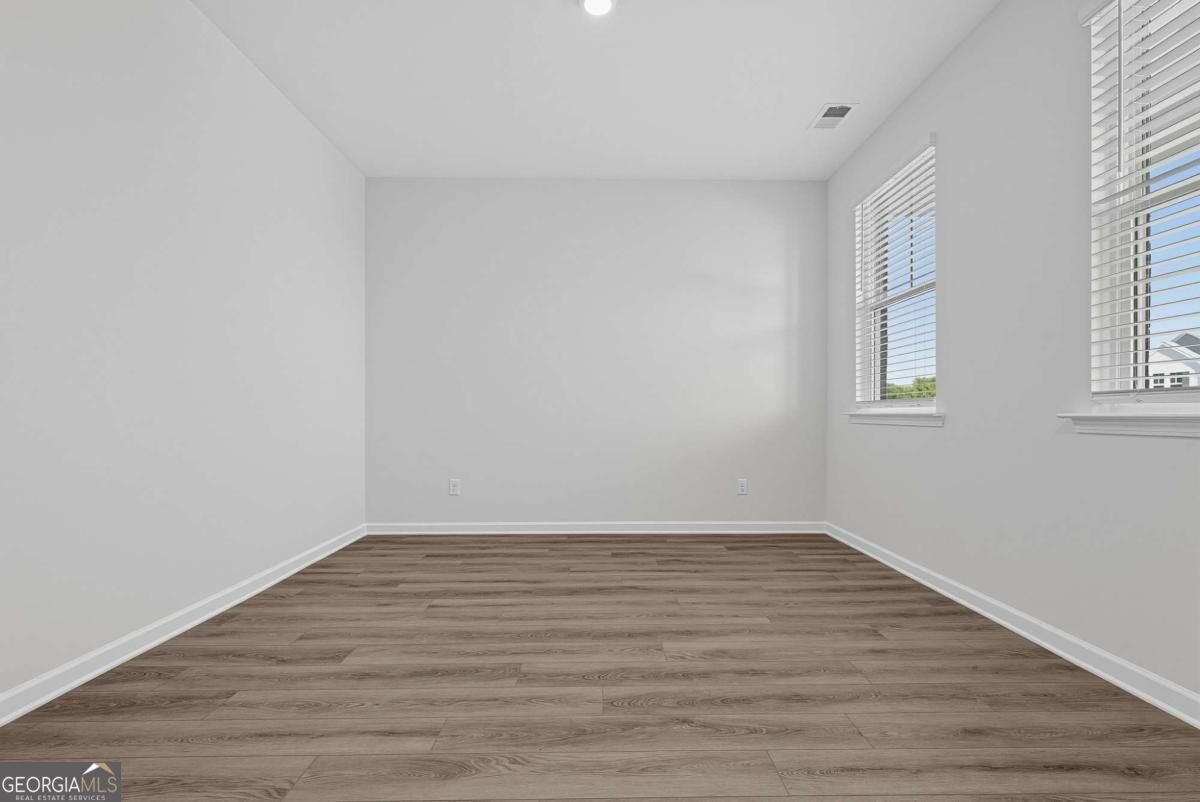 3874 Breton Cove Property Photo 5