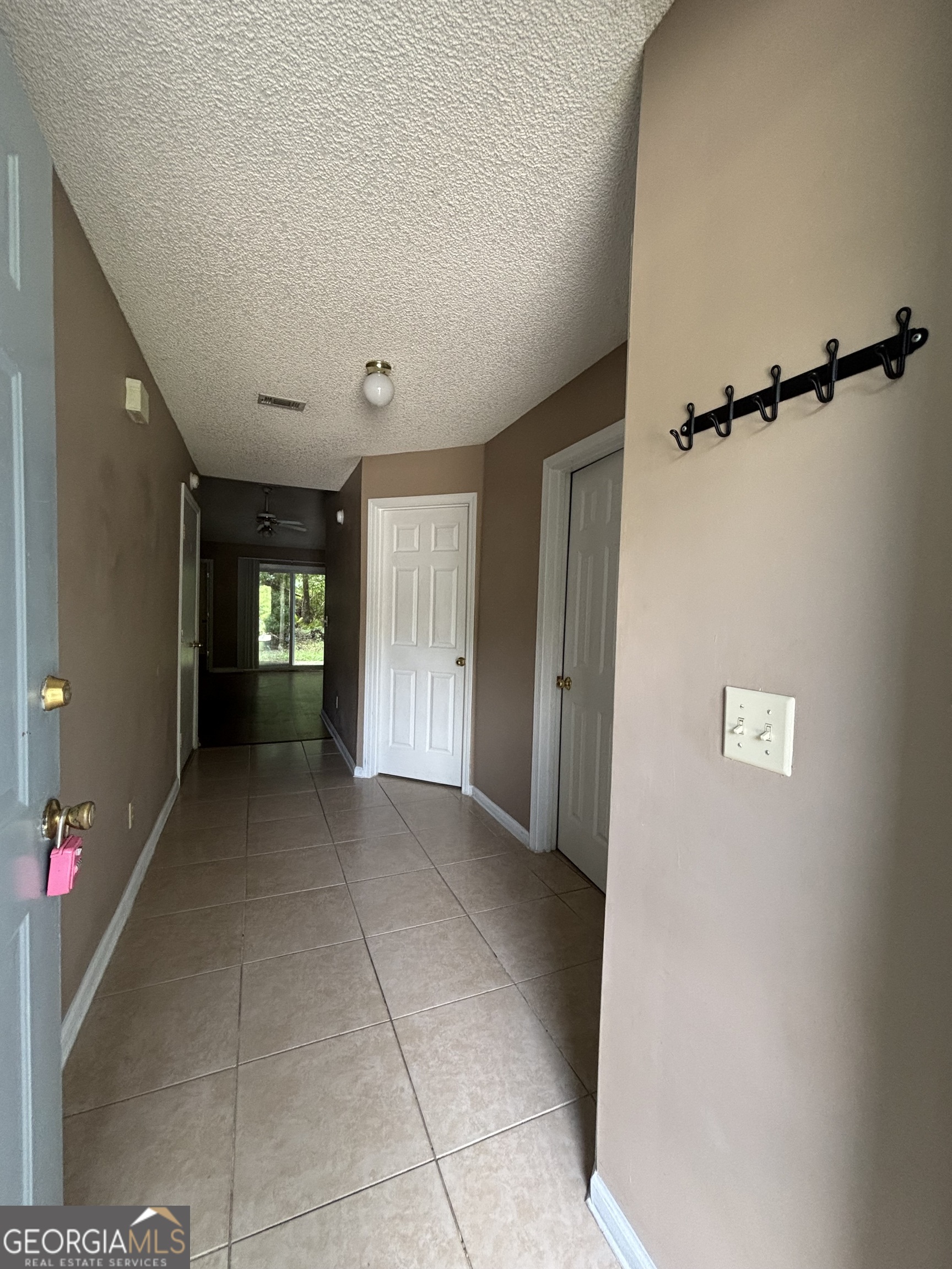 183 Talbot Court Property Photo 8